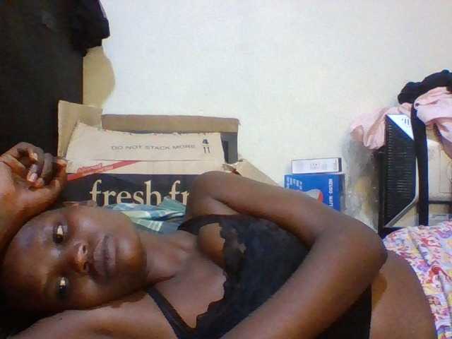 Cute-aliyah live cam on BongaCams