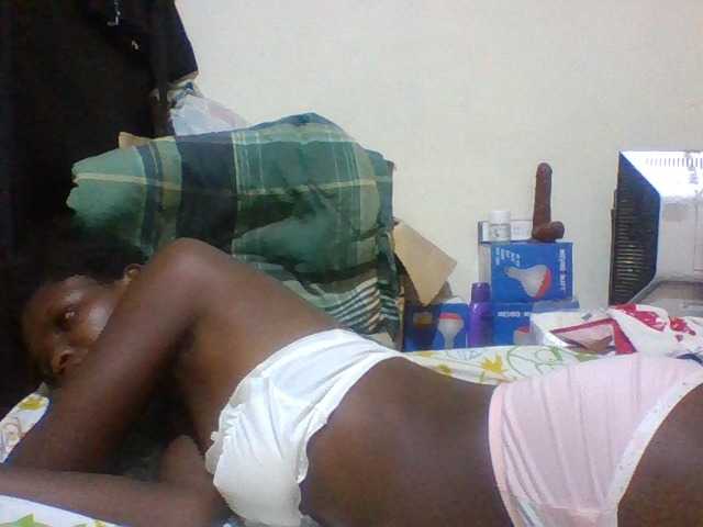 Cute-aliyah live cam on BongaCams