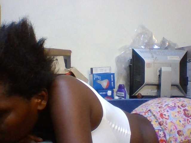 Cute-aliyah live cam on BongaCams