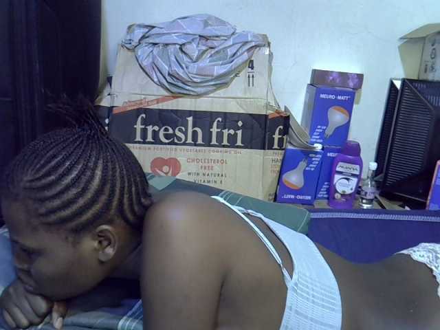 Cute-aliyah live cam on BongaCams