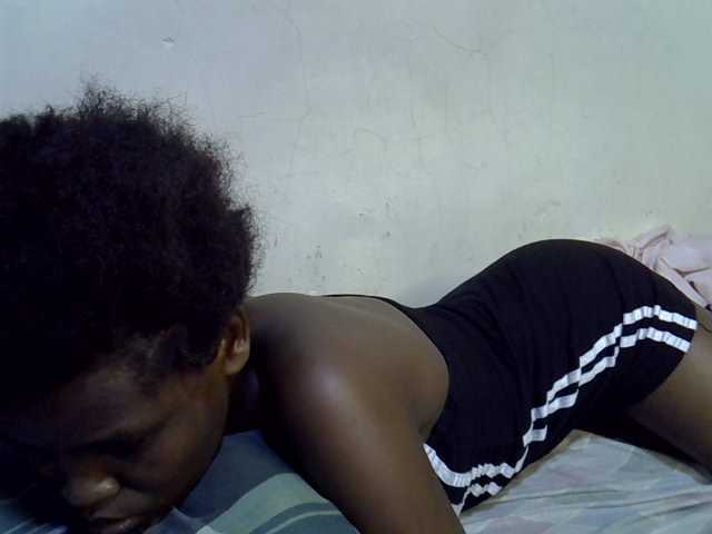 Cute-aliyah live cam on BongaCams