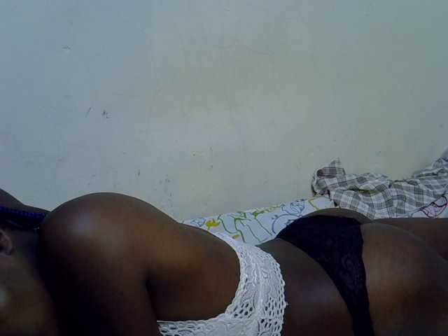 Cute-aliyah live cam on BongaCams
