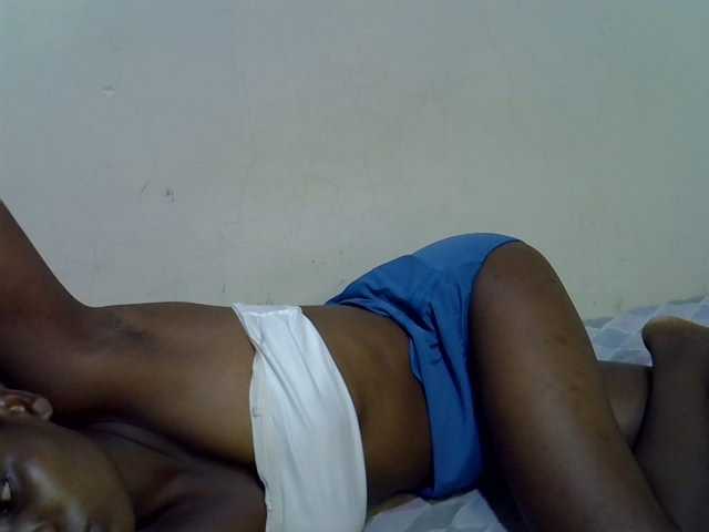 Cute-aliyah live cam on BongaCams