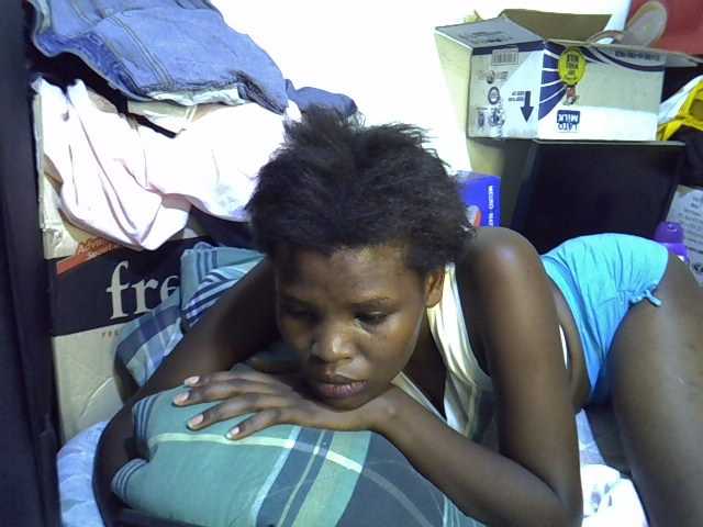Cute-aliyah live cam on BongaCams