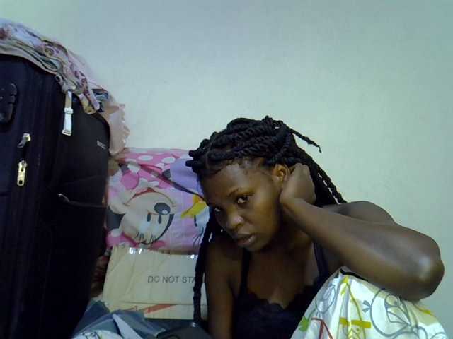 Cute-aliyah live cam on BongaCams