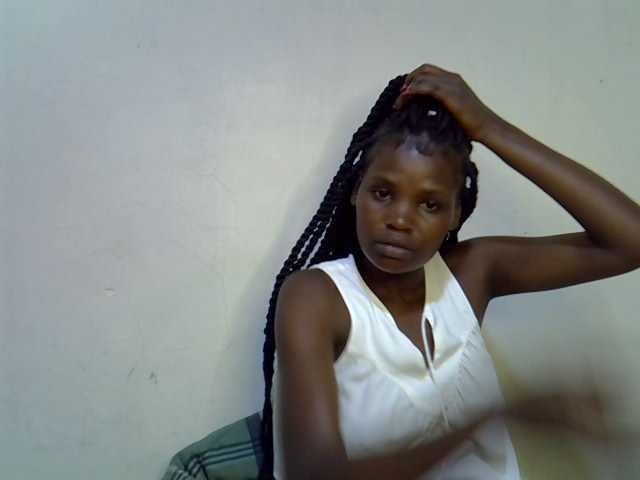 Cute-aliyah live cam on BongaCams