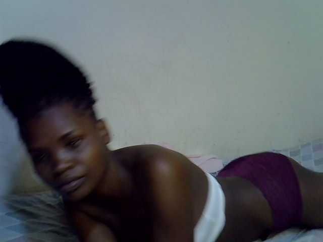 Cute-aliyah live cam on BongaCams
