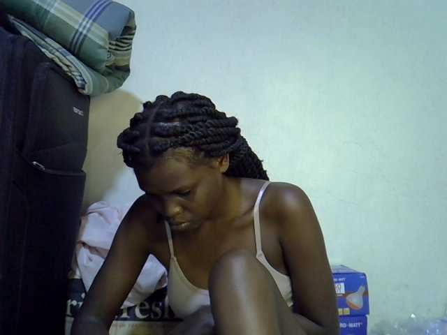 Cute-aliyah live cam on BongaCams