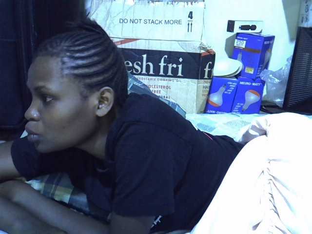 Cute-aliyah live cam on BongaCams