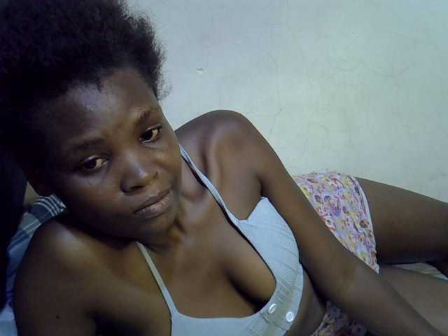 Cute-aliyah live cam on BongaCams