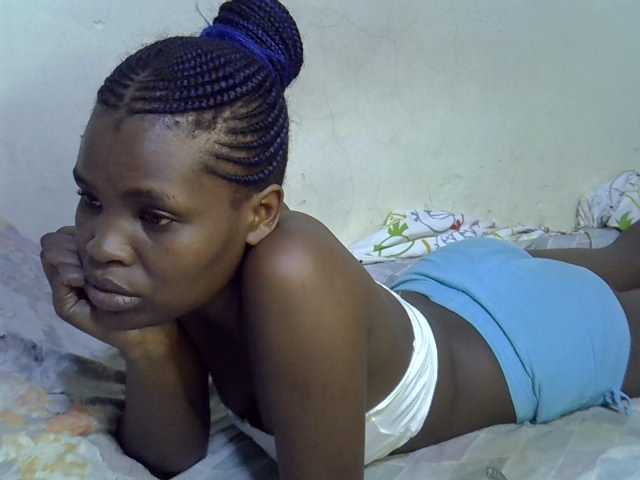 Cute-aliyah webcam
