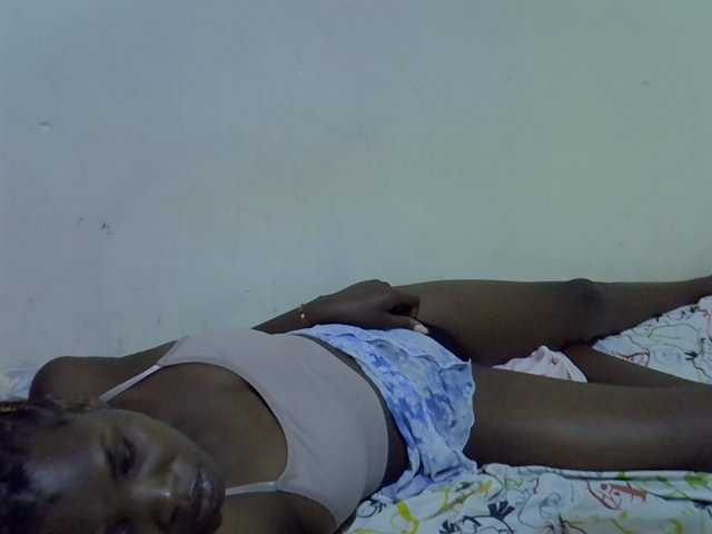 Cute-aliyah live cam on BongaCams