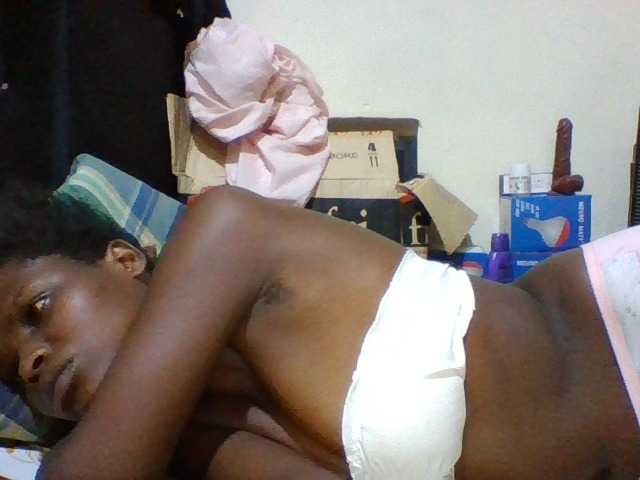 Cute-aliyah live cam on BongaCams