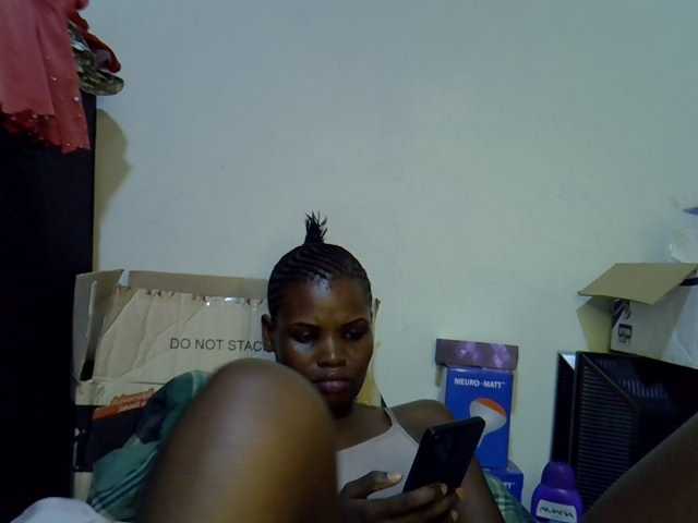 Cute-aliyah live cam on BongaCams