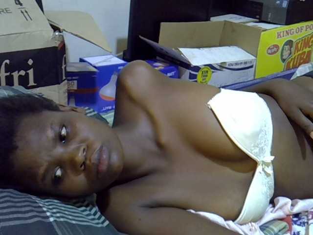 Cute-aliyah live cam on BongaCams