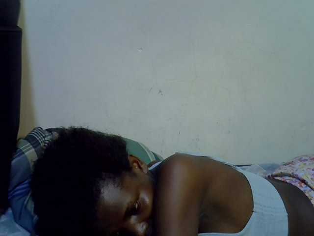 Cute-aliyah live cam on BongaCams