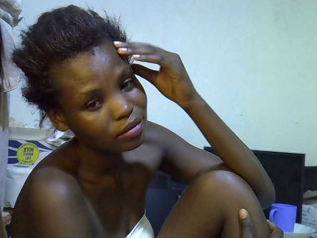 Cute-aliyah live cam on BongaCams