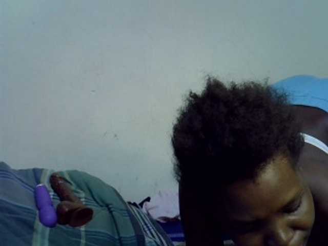 Cute-aliyah live cam on BongaCams