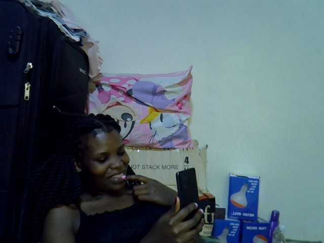 Cute-aliyah live cam on BongaCams
