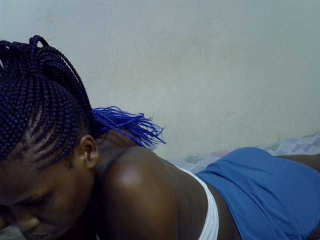 Cute-aliyah live cam on BongaCams