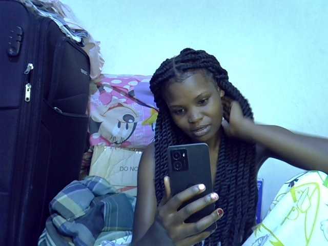 Cute-aliyah live cam on BongaCams