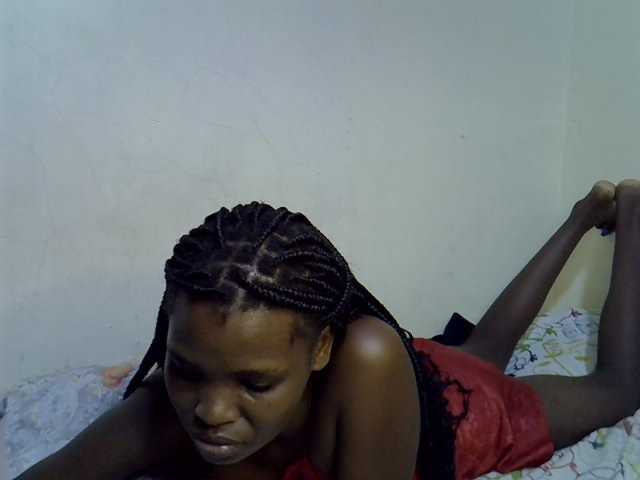 Cute-aliyah live cam on BongaCams