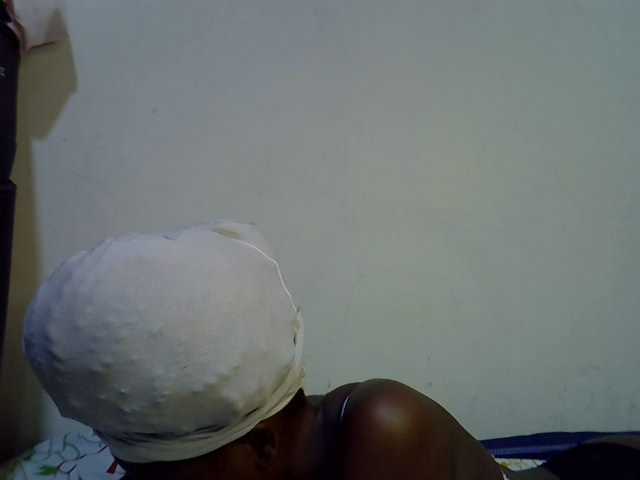 Cute-aliyah live cam on BongaCams