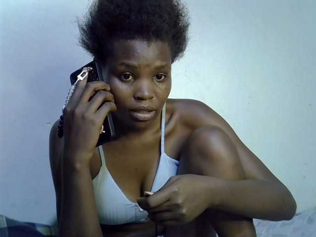 Cute-aliyah live cam on BongaCams