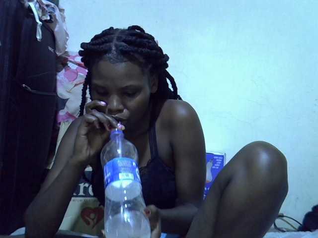 Cute-aliyah live cam on BongaCams