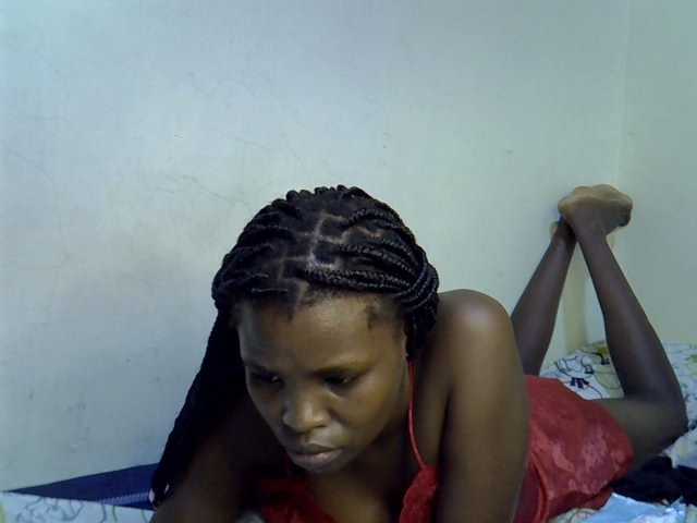 Cute-aliyah live cam on BongaCams