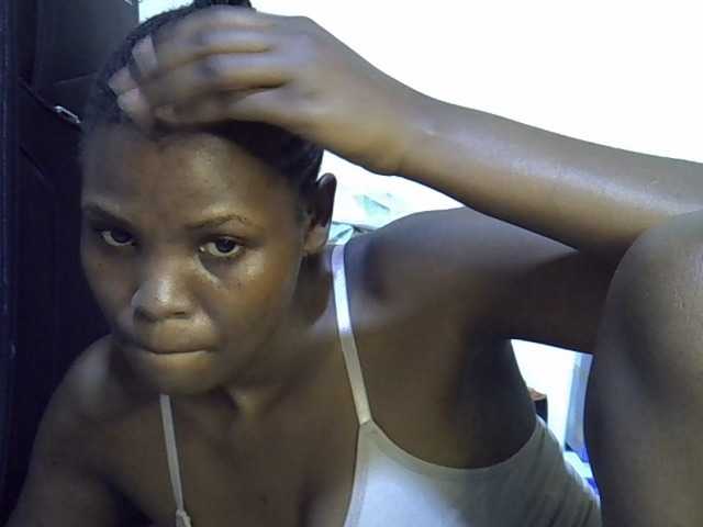 Cute-aliyah live cam on BongaCams