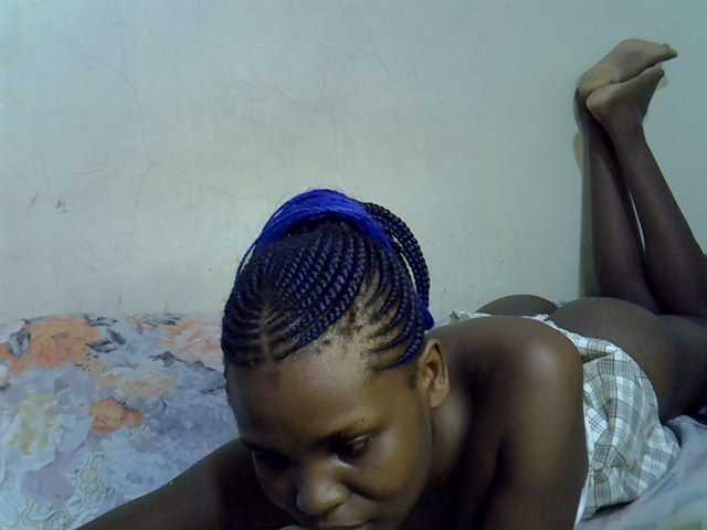 Cute-aliyah live cam on BongaCams