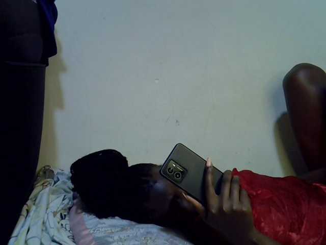 Cute-aliyah live cam on BongaCams