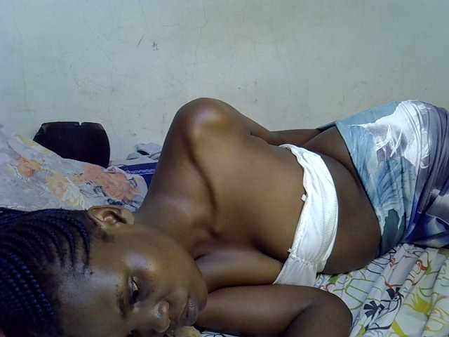 Cute-aliyah live cam on BongaCams