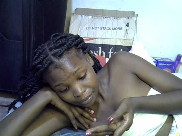 Cute-aliyah live cam on BongaCams