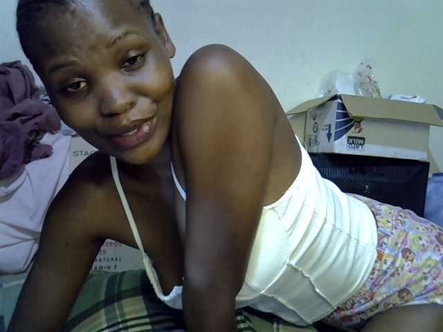 Cute-aliyah live cam on BongaCams