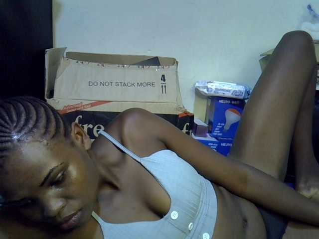 Cute-aliyah live cam on BongaCams
