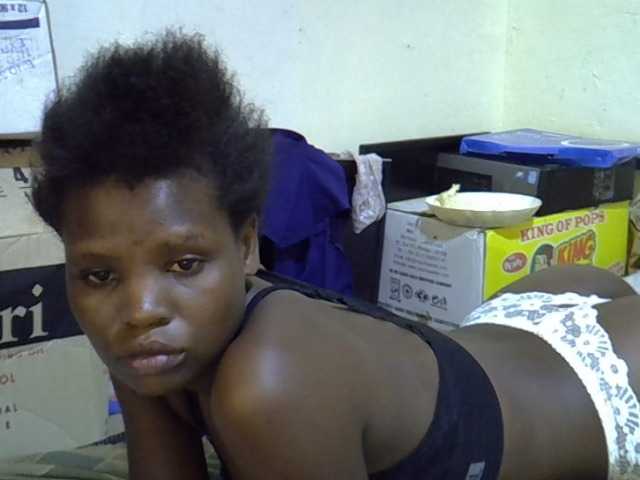 Cute-aliyah live cam on BongaCams