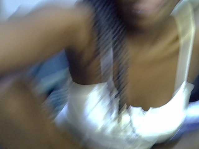 Cute-aliyah live cam on BongaCams