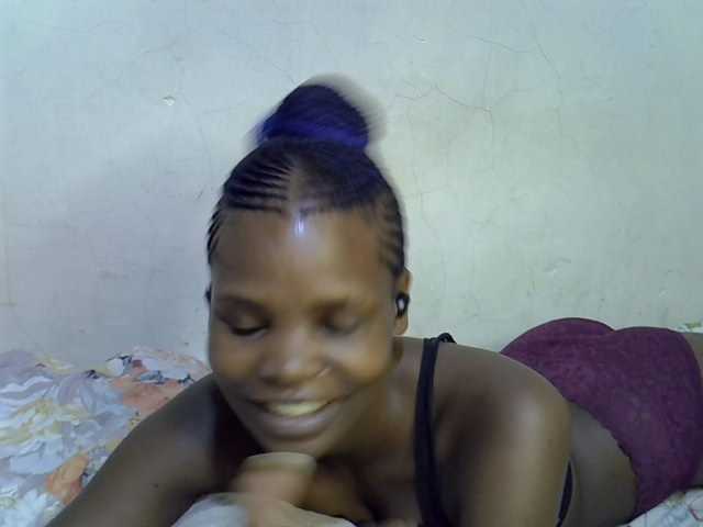 Cute-aliyah live cam on BongaCams