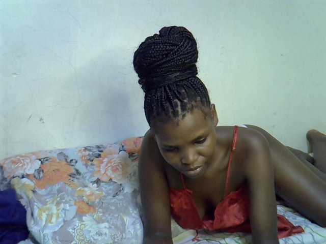 Cute-aliyah live cam on BongaCams