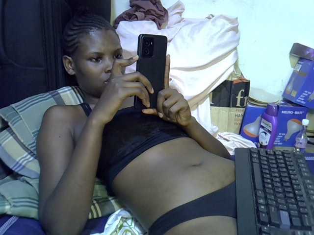Cute-aliyah live webcam show