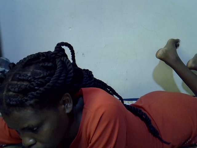 Cute-aliyah live cam on BongaCams