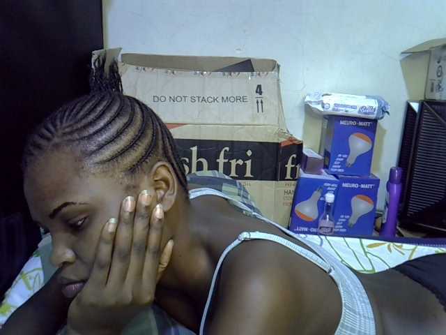 Cute-aliyah live cam on BongaCams