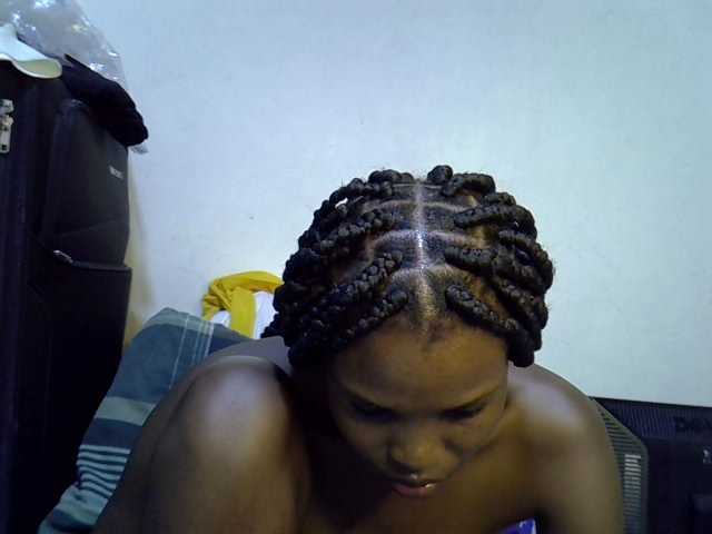 Cute-aliyah live cam on BongaCams