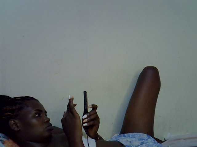 Cute-aliyah live cam on BongaCams
