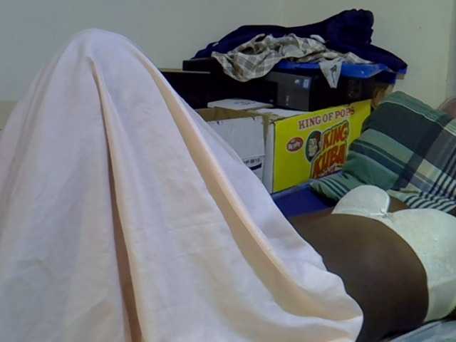 Cute-aliyah live cam on BongaCams