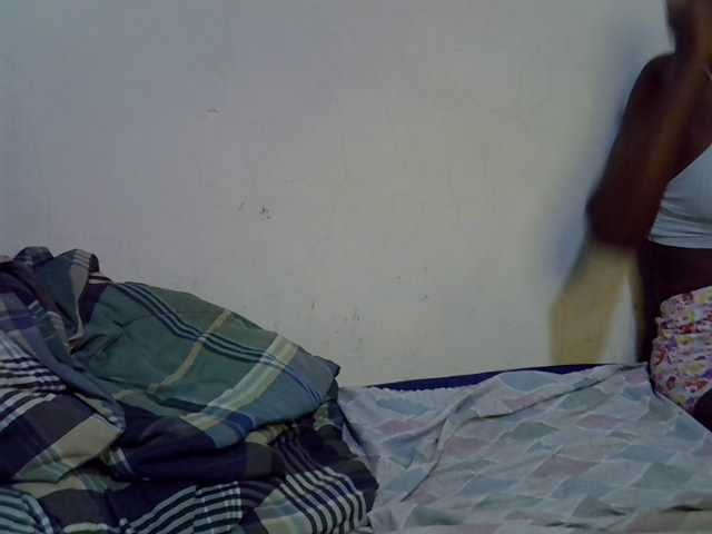 Cute-aliyah live cam on BongaCams