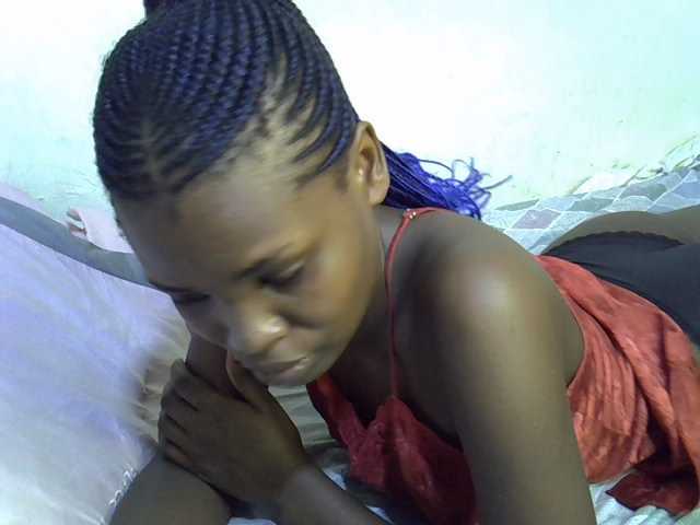 Cute-aliyah live cam on BongaCams