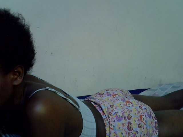 Cute-aliyah live cam on BongaCams